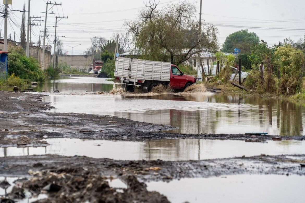 Colonia El Naranjo inundada desde hace un más de 20 días, vecinos denuncian falta de apoyo oficial