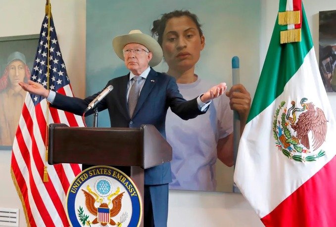 Destaca Ken Salazar trabajo en conjunto entre México y EU