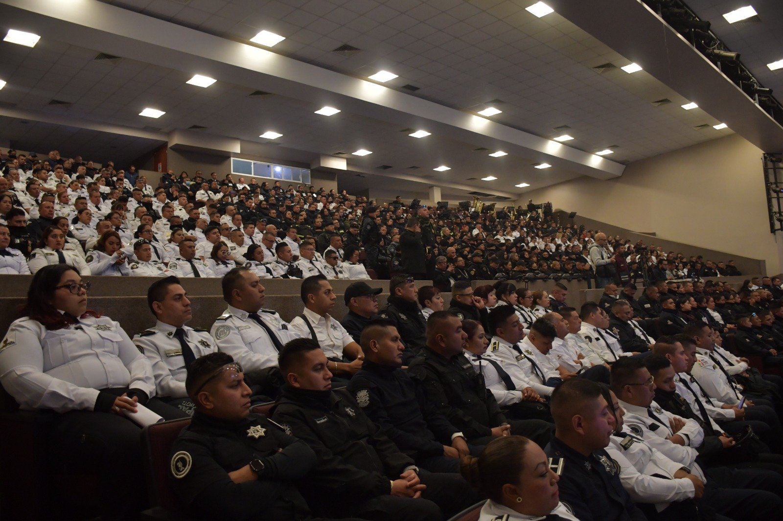 Salario de policías en Nezahualcóyotl será "blindado" a partir del próximo año