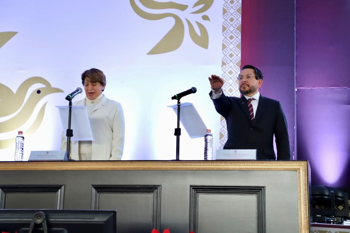 Daniel Serrano se compromete a mejorar finanzas y vida de izcallenses; rinde protesta como presidente municipal