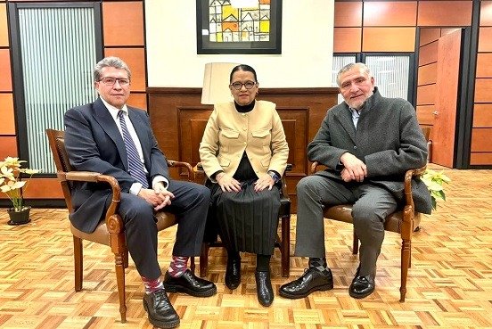 Se reúne secretaria de Gobernación con líderes de Morena en el Congreso