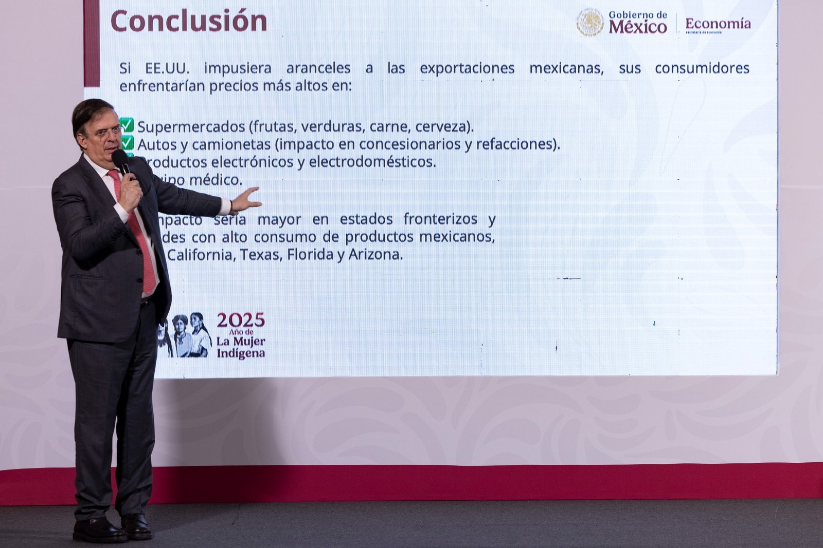 Principal impacto de imposición de aranceles será en familias de EU: Ebrard