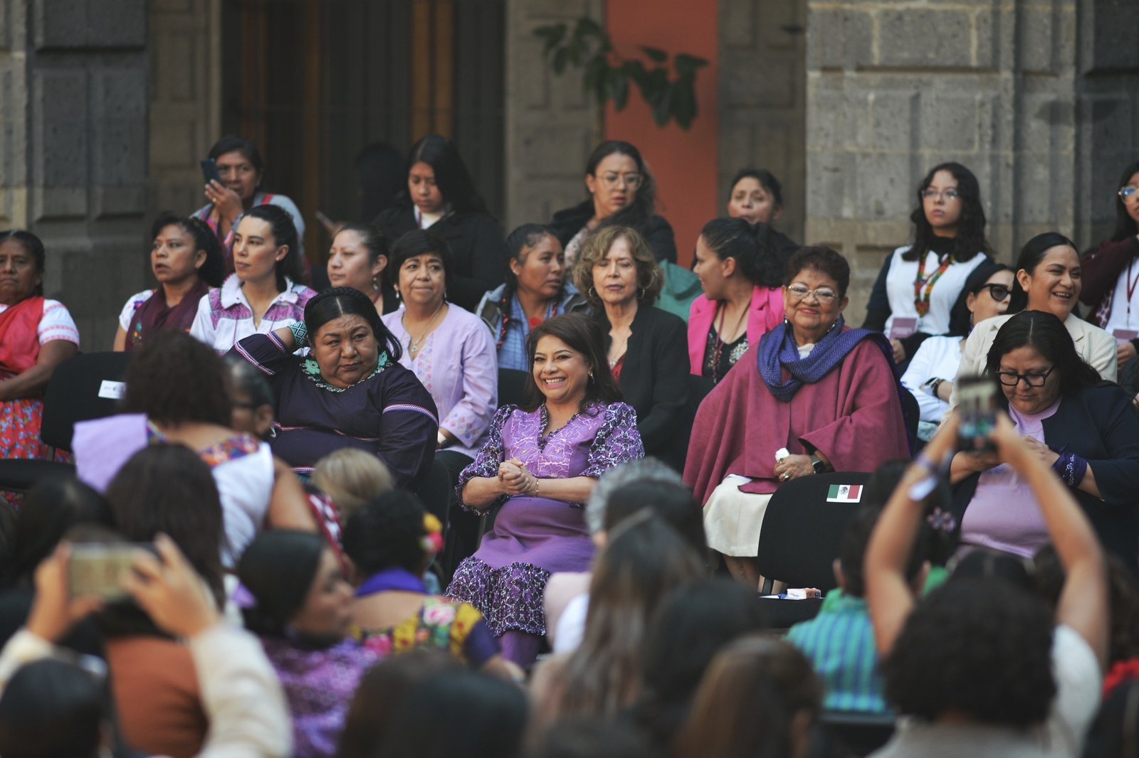 “Cuando una mujer avanza, avanzamos todas y todos”: Brugada