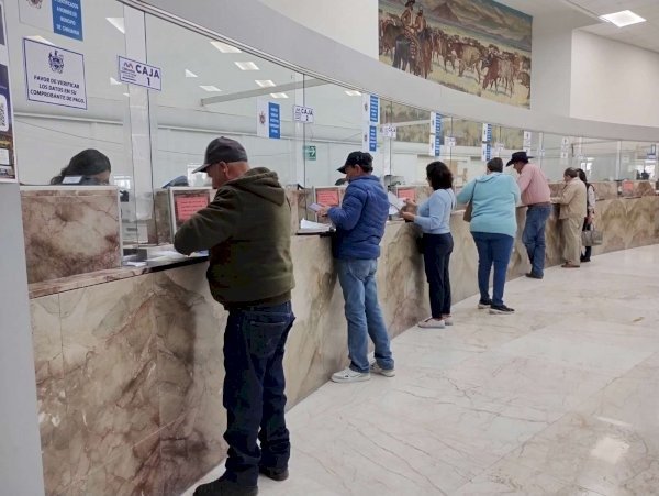 Ocho de cada diez mexicanos cuentan con algún producto financiero: INEGI