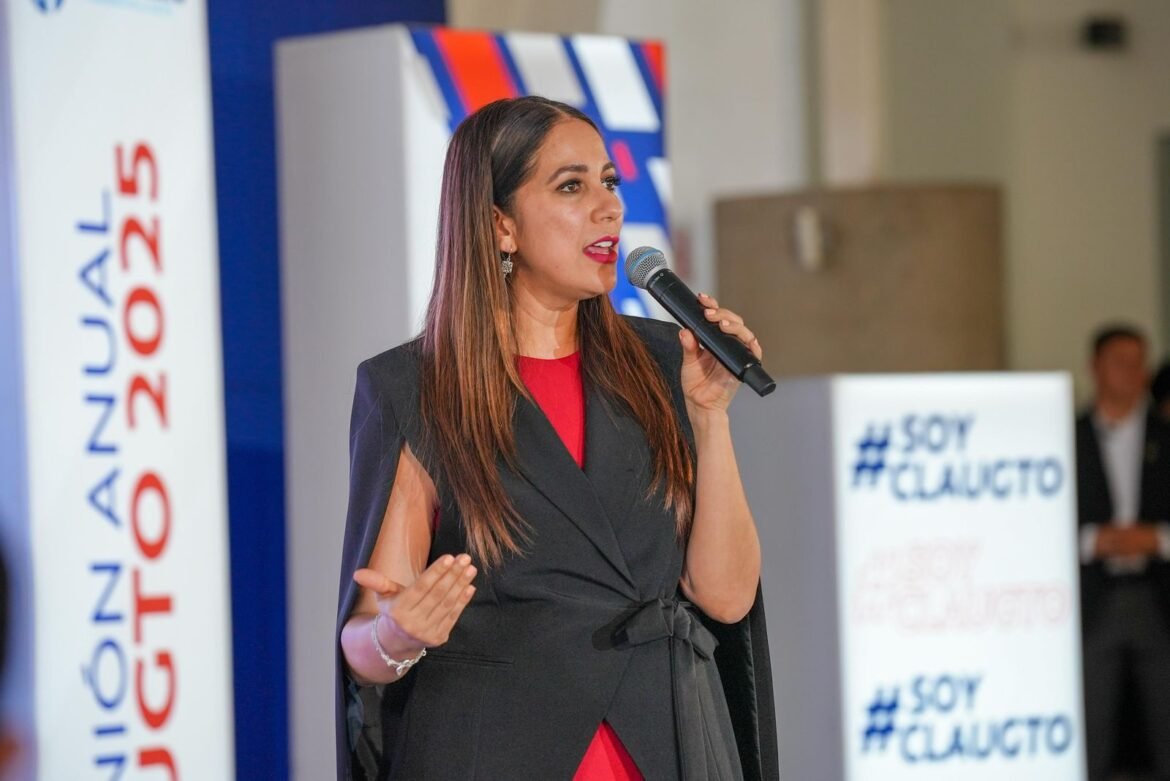 Somos fuertes gracias a la suma de esfuerzos: Libia Dennise