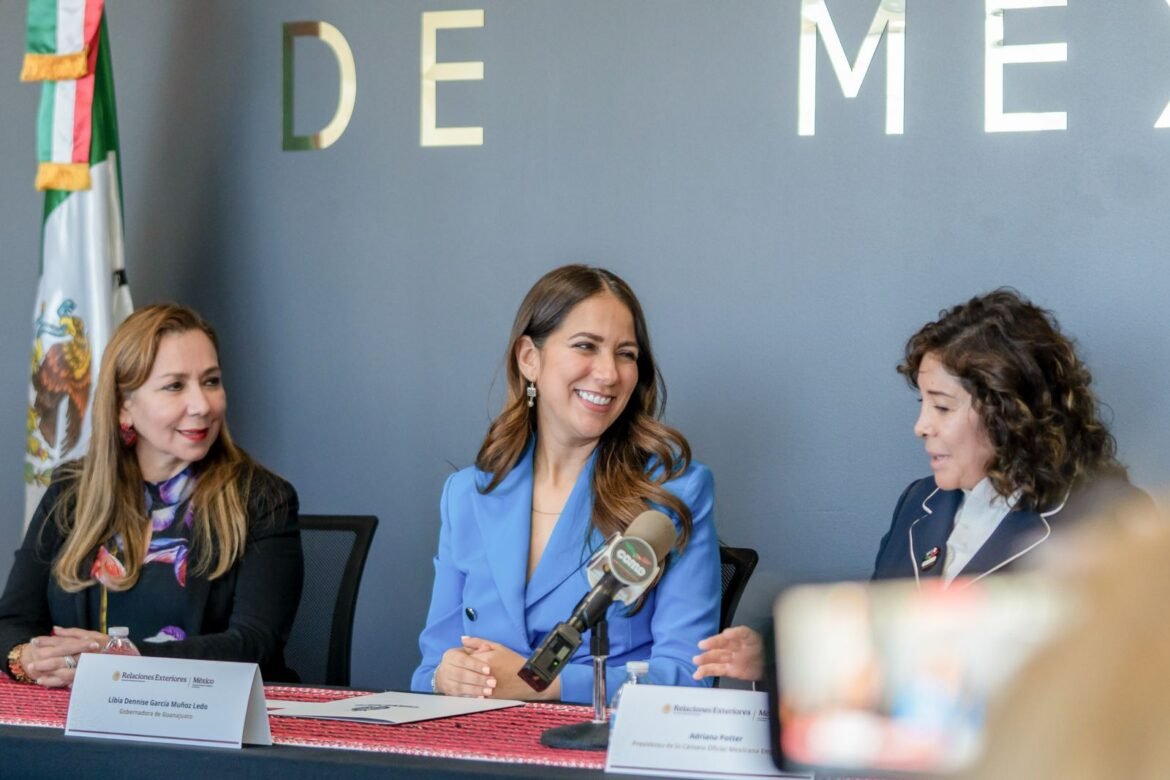 Se reúne Gobernadora con la comunidad migrante en Houston y promueve a Guanajuato con inversionistas de los sectores turístico, energético, automotriz y aeroespacial