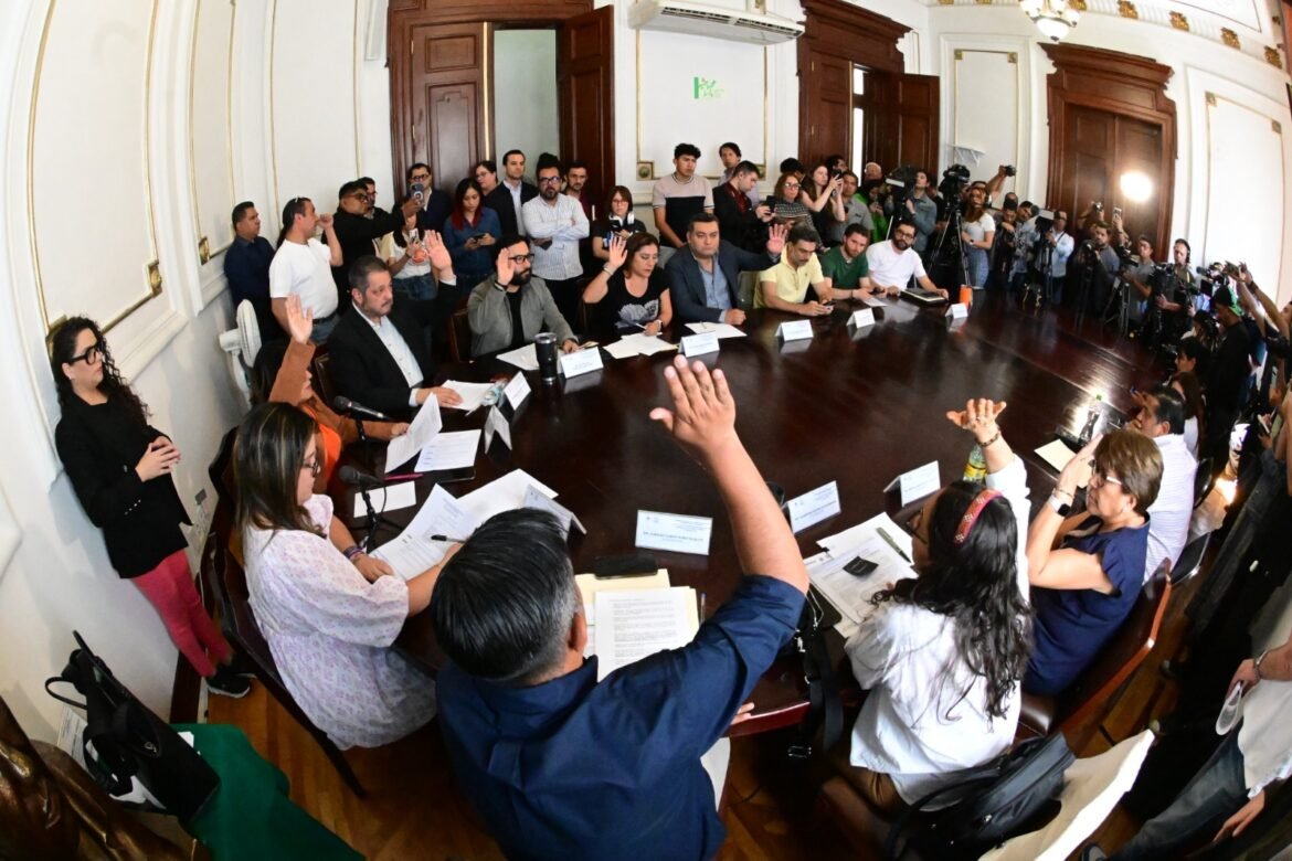 Aprueban dictamen para prohibir espectáculos públicos y privados con animales