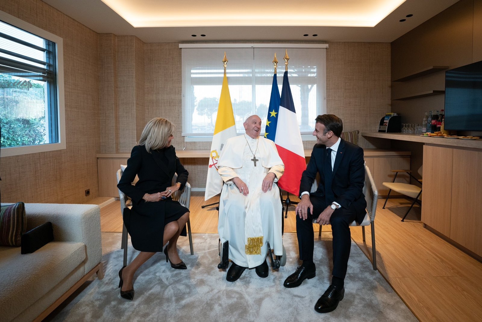 Líderes del mundo lamentan la muerte del Papa Francisco