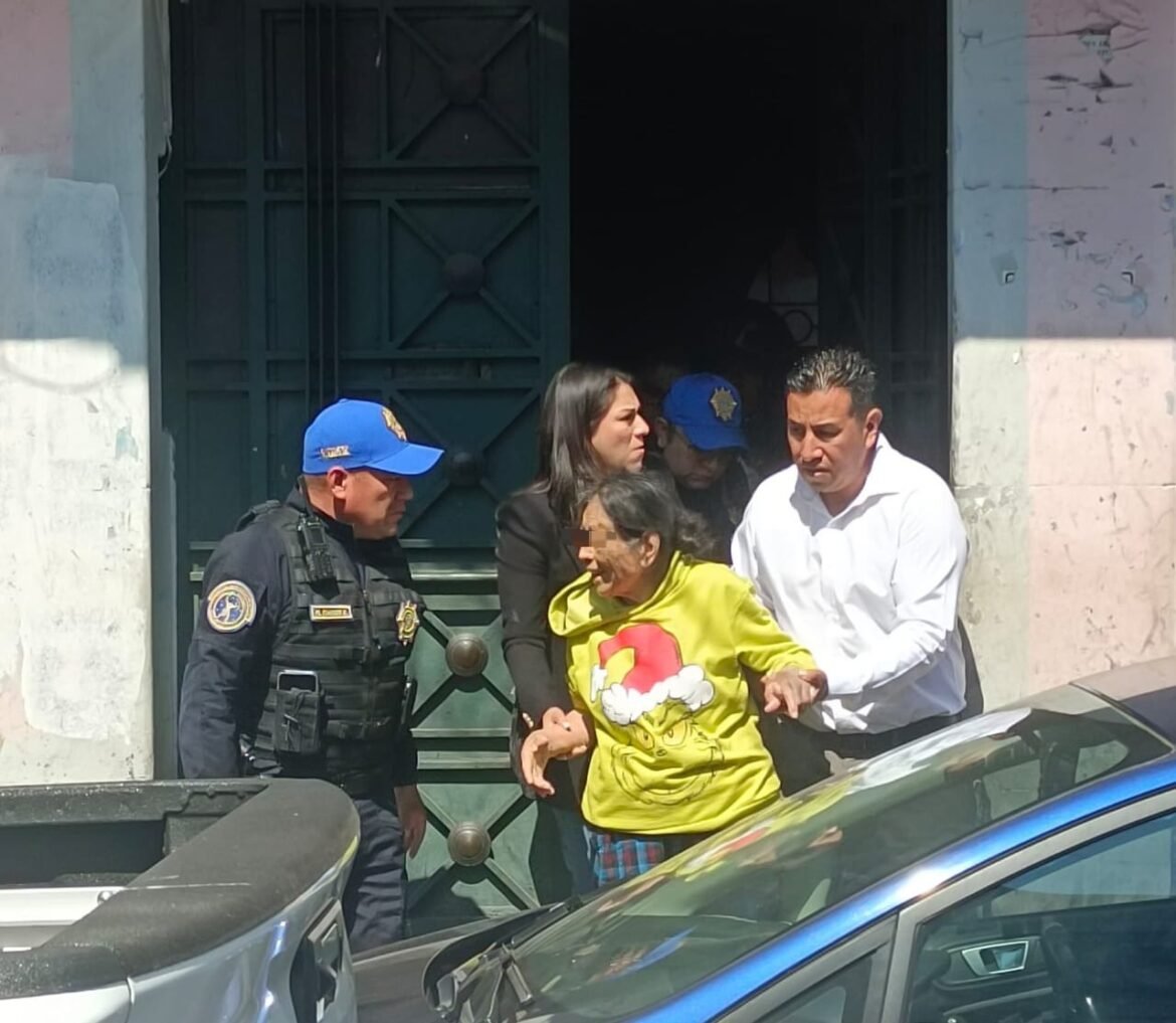 Policía auxiliar de Cuauhtémoc detiene a persona por violencia familiar contra adulta mayor en la colonia Guerrero