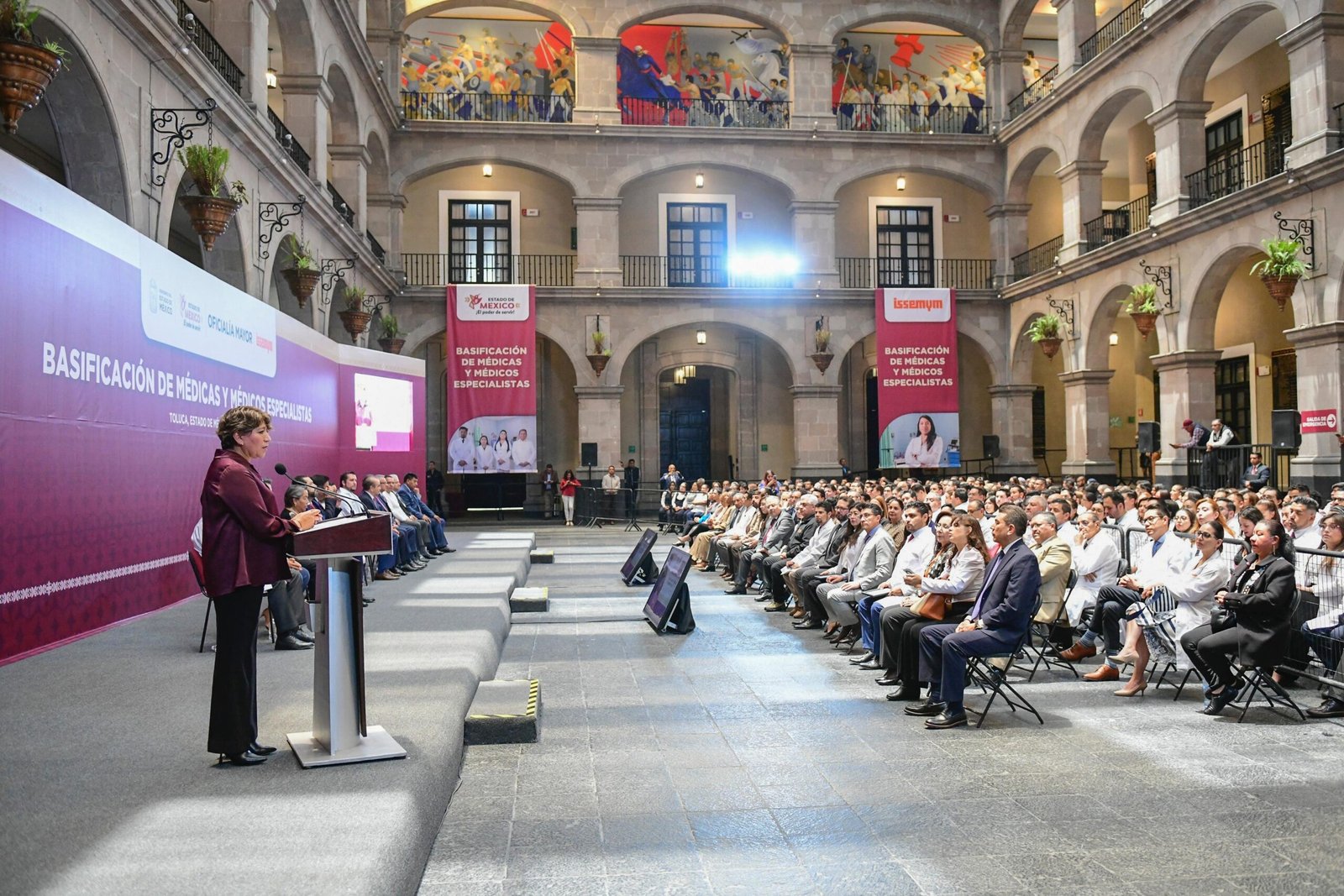 Fortalece gobernadora Delfina Gómez Álvarez al ISSEMyM