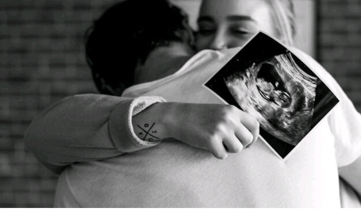 Sólo políticas públicas a favor de la mujer y no el aborto reducen mortalidad materna