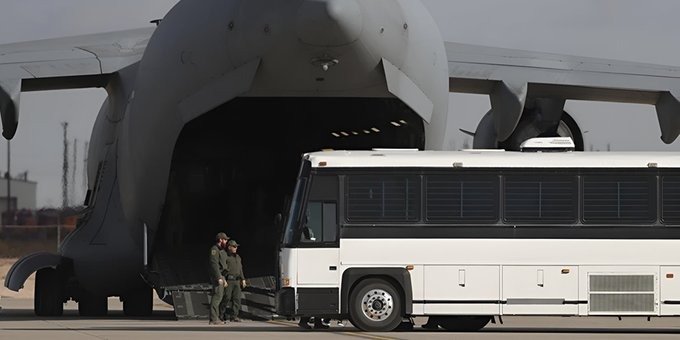 Ordena juez facilitar el regreso de guatemalteco deportado