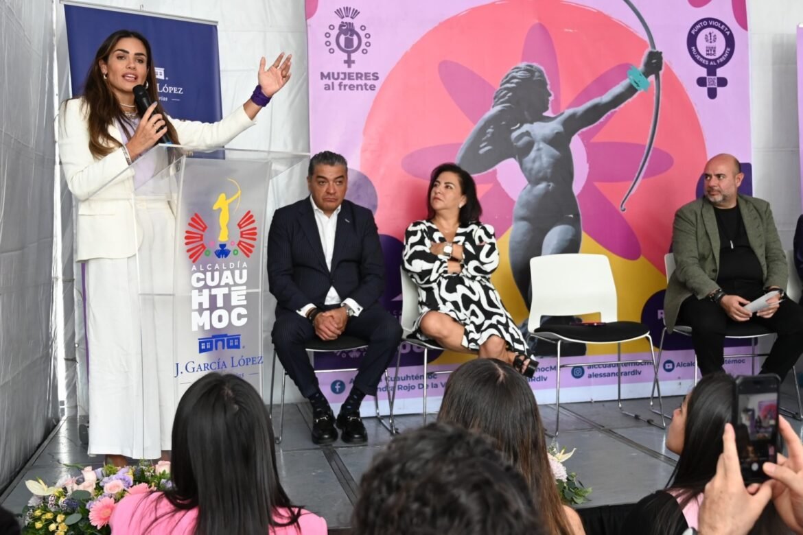 Cuauhtémoc instala cuatro nuevos puntos violeta en colaboración con J. García López
