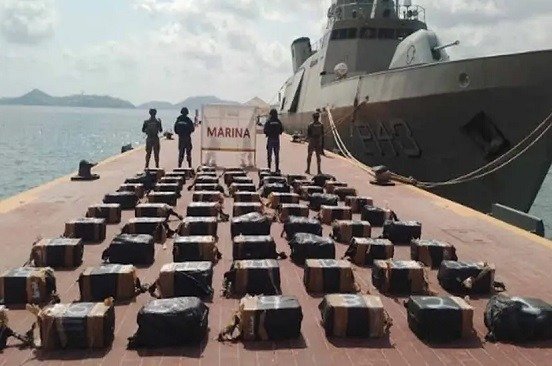 Semar asegura 1.3 toneladas de cocaína en costas de Guerrero