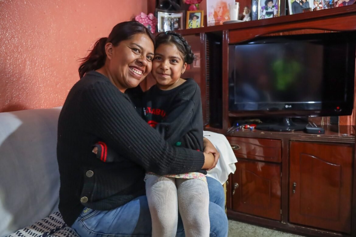 Disminuye 40 por ciento el embarazo adolescente en Estado de México