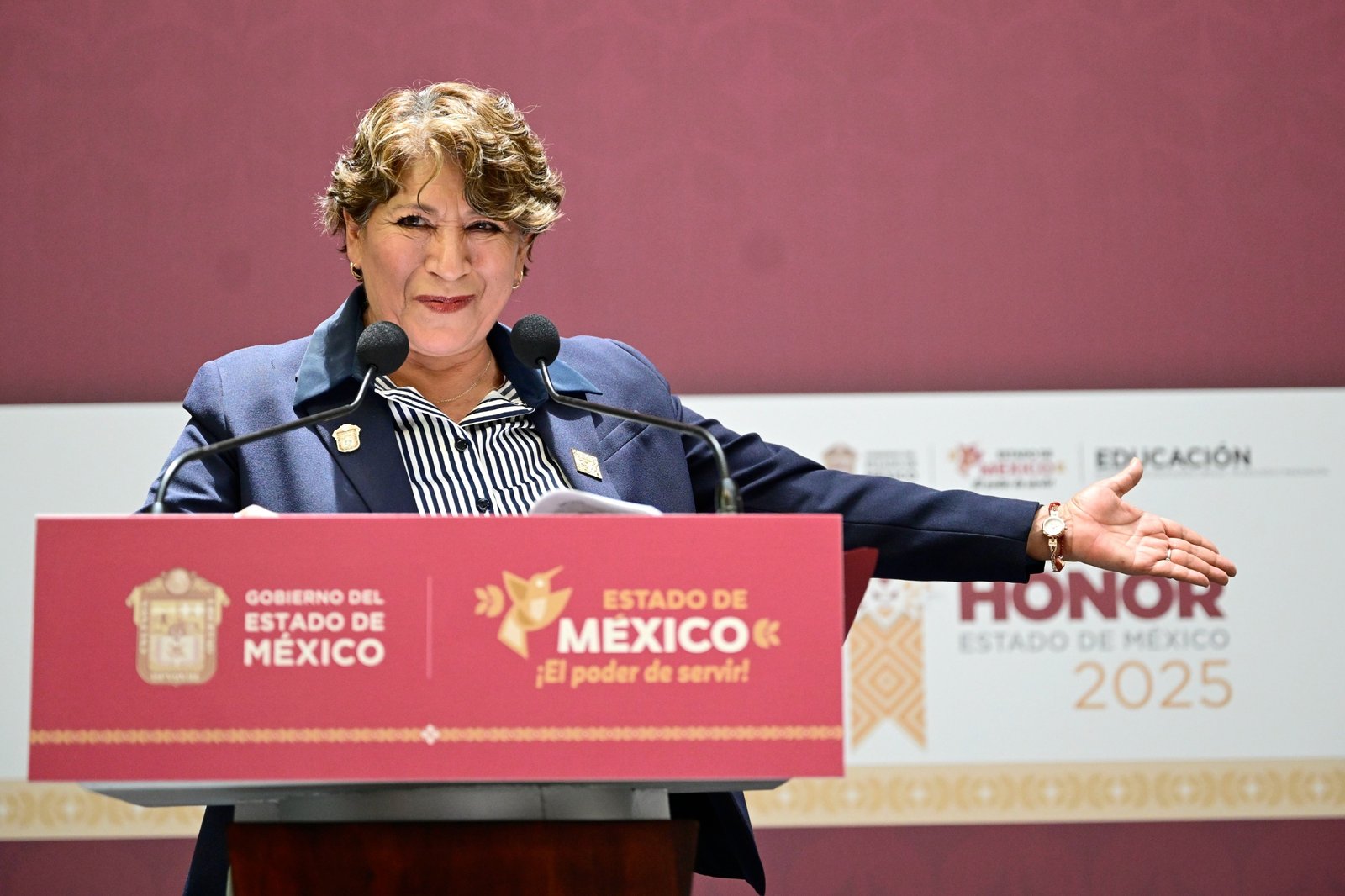 Anuncia gobernadora 2 mil basificaciones al magisterio mexiquense