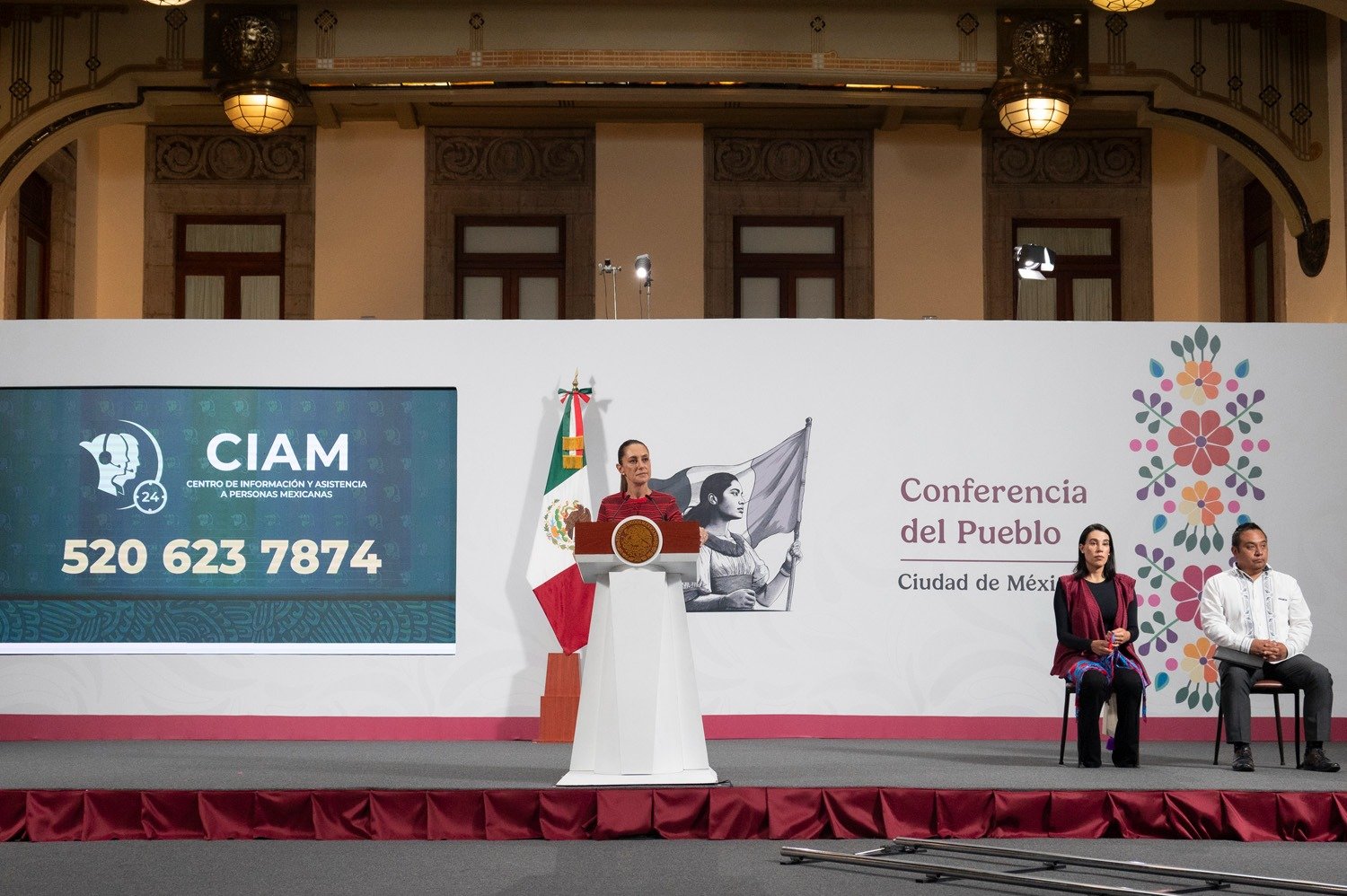 Pide Sheinbaum que manifestaciones en EU sean pacíficas