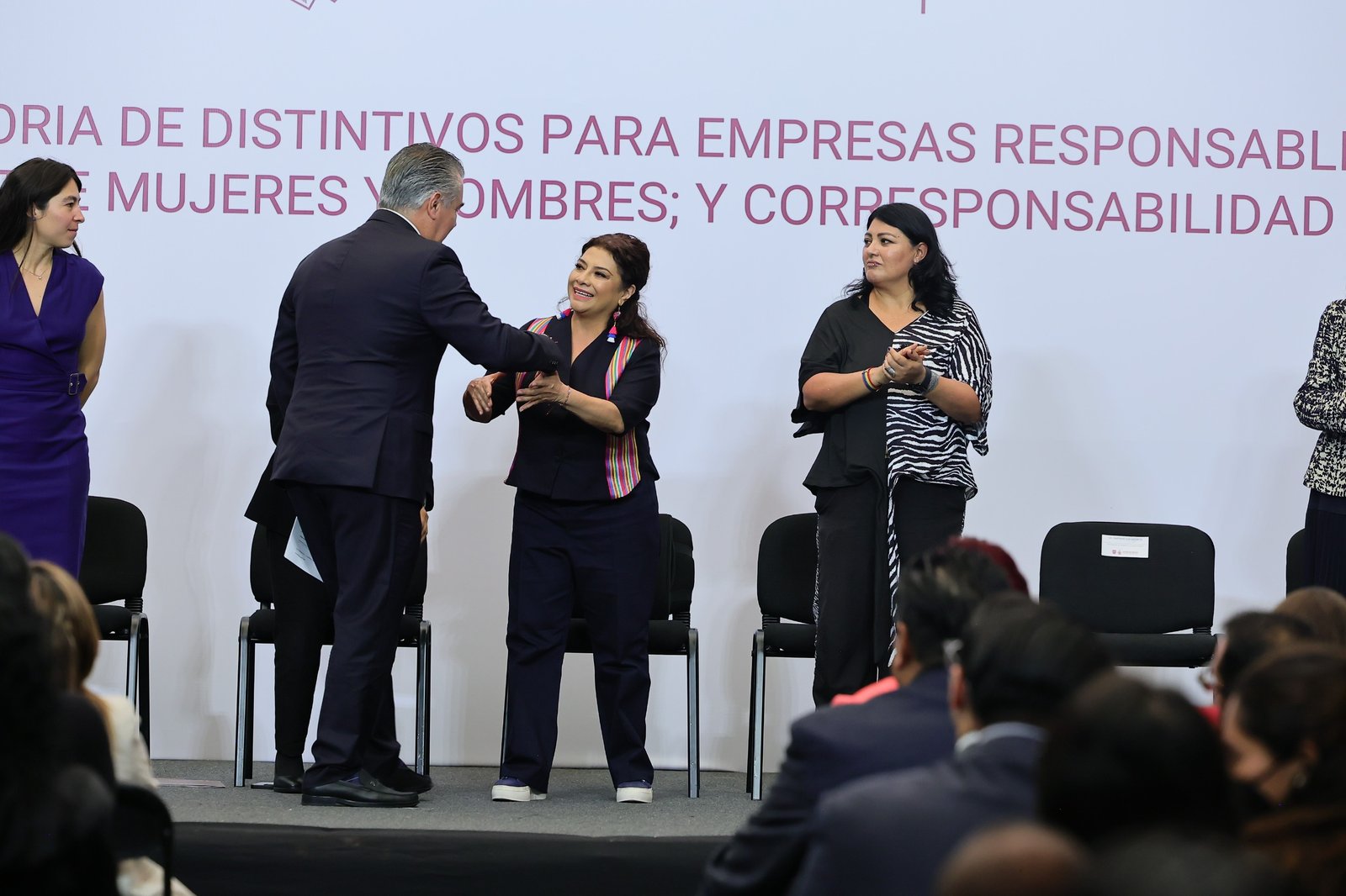 Lanzan primera convocatoria para entrega de distintivos a empresas responsables que respetan los Derechos Laborales