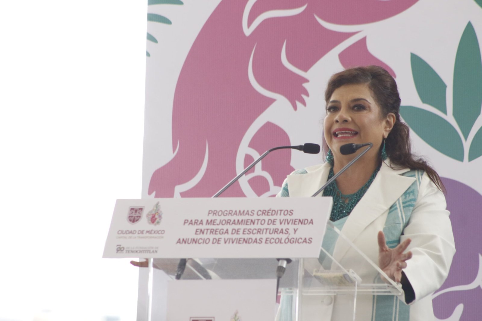 Entregan créditos de mejoramiento y escrituras que garantizan vivienda digna