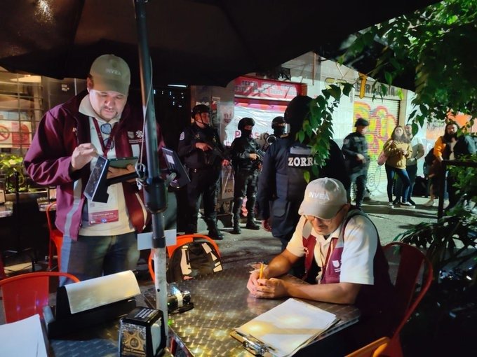 Suspenden 43 “chelerías” en diversas alcaldías de la CDMX