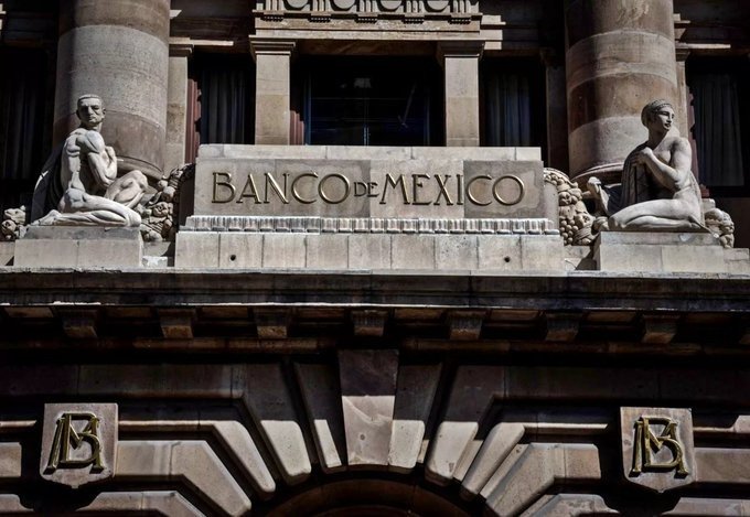 Banxico baja la tasa, pero no la guardia: los bancos siguen ganando