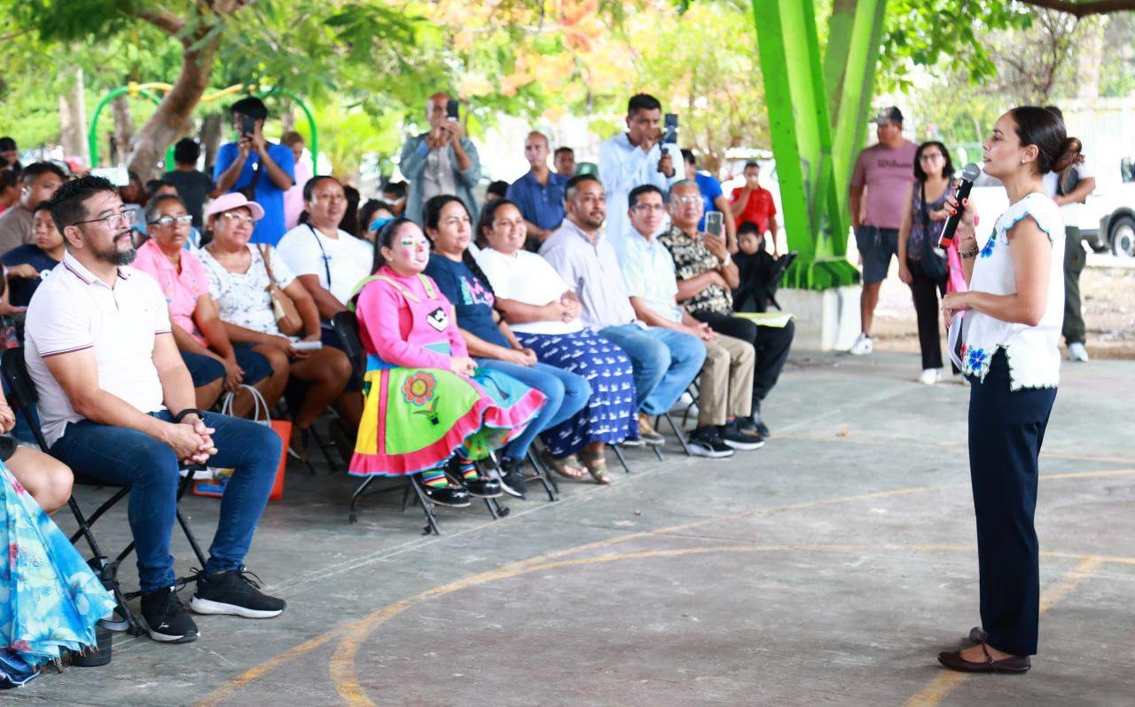 Mi compromiso es trabajar todos los días por Cancún: Ana Paty Peralta