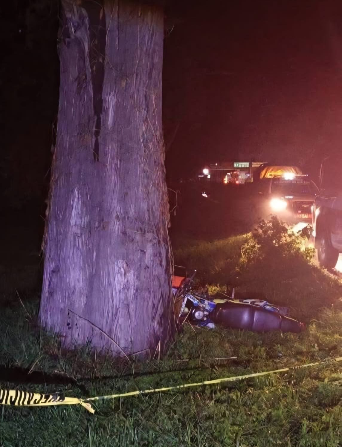 Tragedia en la México-Cuautla: un muerto y un herido tras derrape de motocicleta