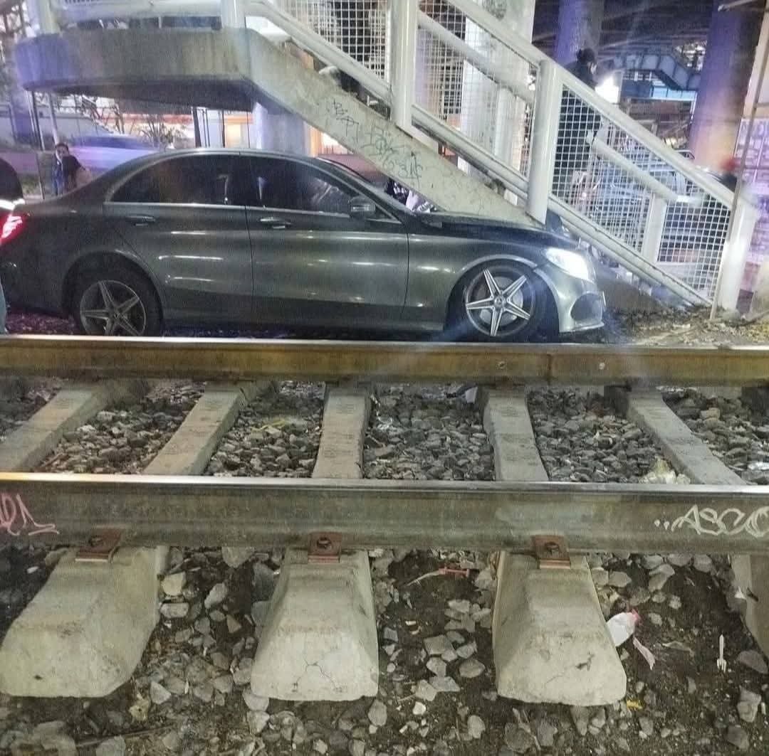 Borrachazo en Avenida Central deja dos atropellados y caos en el Metro Impulsora
