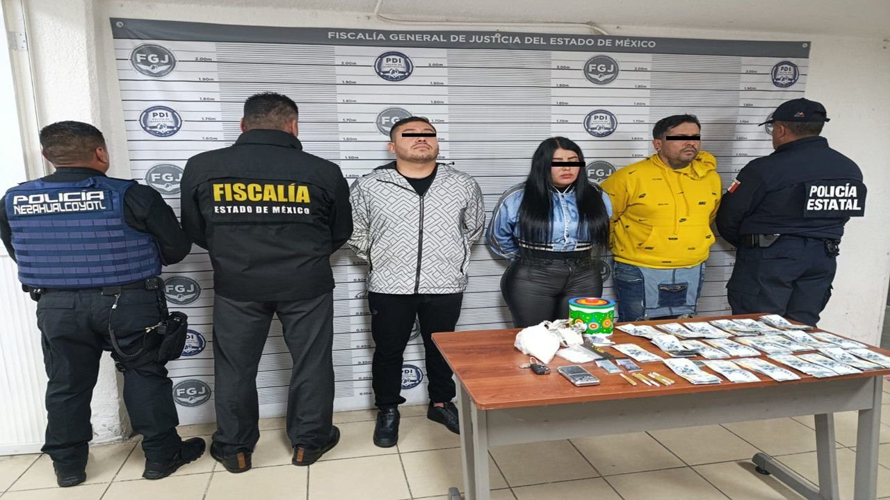 Cae célula narcomenudista en Bosques de Aragón; tres detenidos