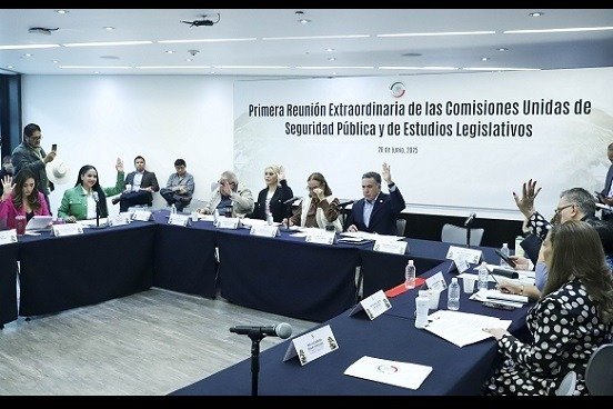 Aprueban la «Ley Espía» en comisiones del Senado