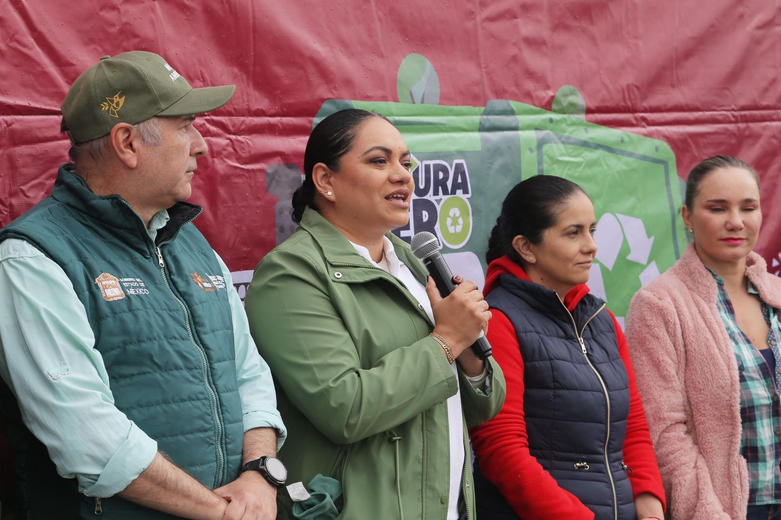 Limpian Río Lerma en Otzolotepec: retiran 34 toneladas de residuos
