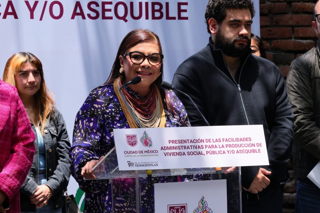 Clara Brugada pone fin a laberintos burocráticos para construir vivienda pública, social y asequible