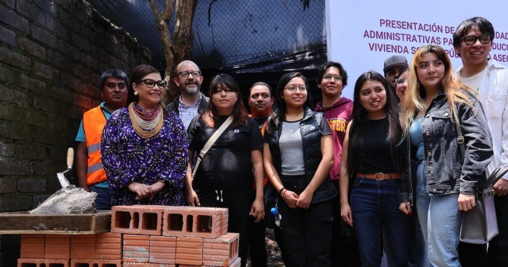 Clara Brugada pone fin a laberintos burocráticos para construir vivienda pública, social y asequible