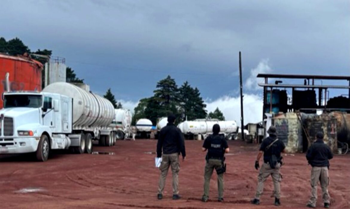FGR asegura 933 mil litros de hidrocarburo en Veracruz