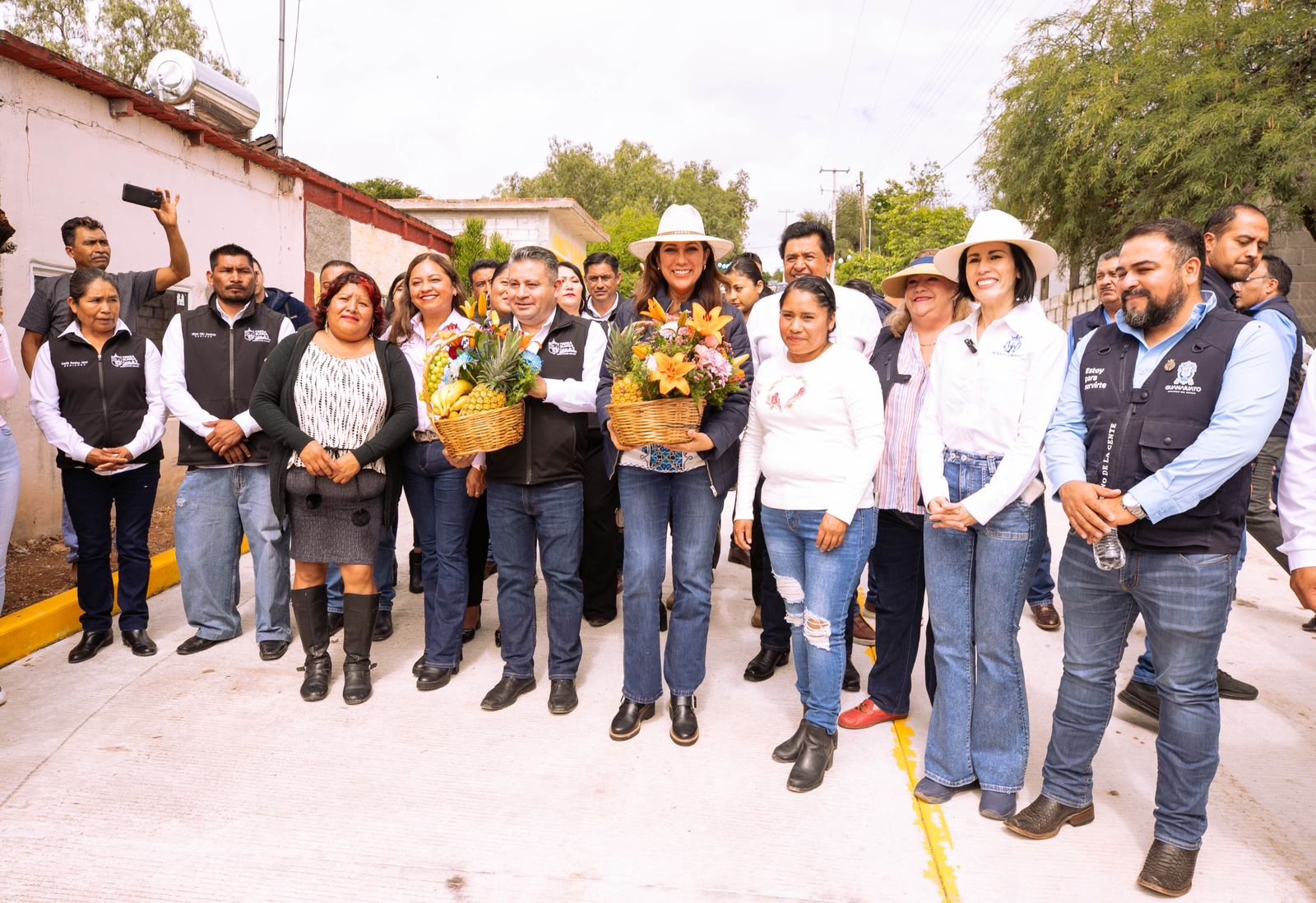 Lleva Gobierno de la Gente más obras, apoyos y acciones para Tierra Blanca y Santa Catarina