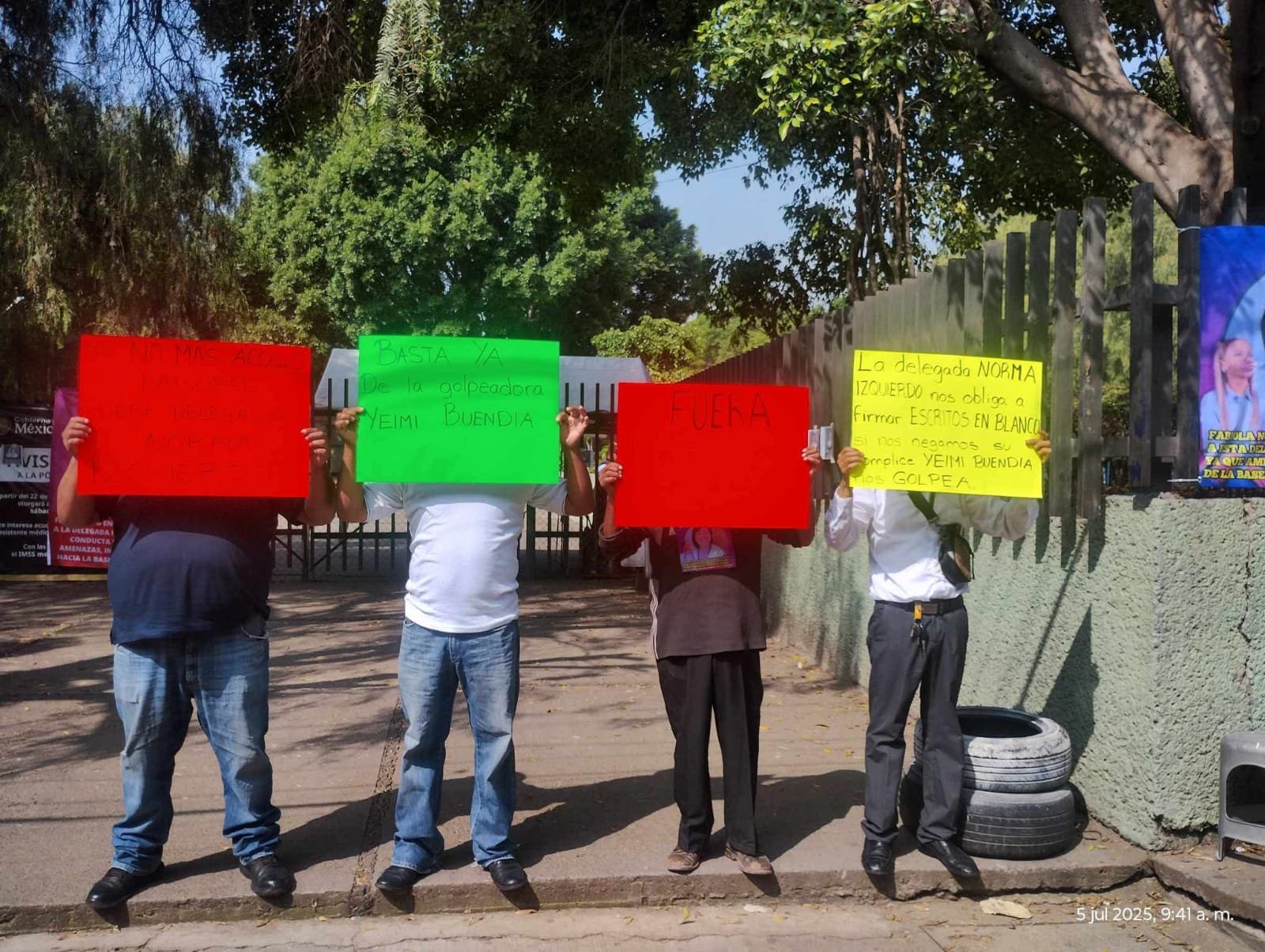 Trabajadores del IMSS exigen destitución de delegada por acoso y abuso de poder