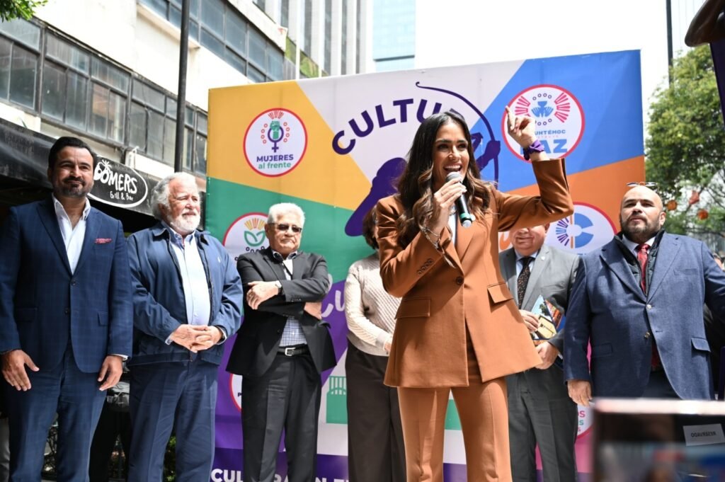 Alcaldía Cuauhtémoc restituye escultura de la Diana Cazadora en la Zona Rosa