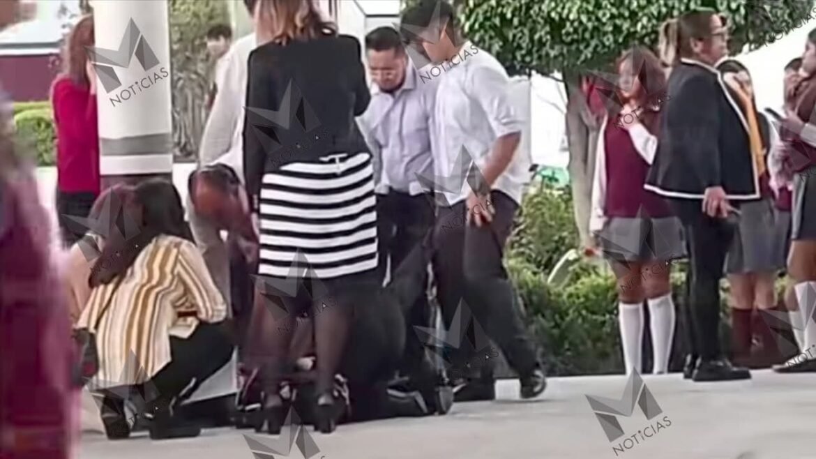 Muere estudiante durante ceremonia de fin de curso en preparatoria de Ecatepec