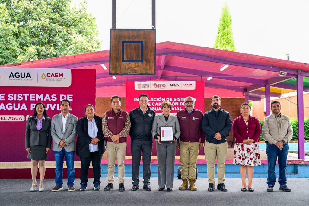 Gobierno de la Maestra Delfina Gómez garantiza agua a familias, escuelas y hospitales