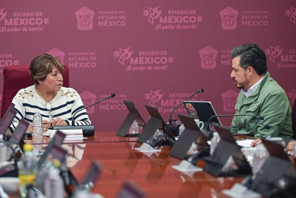 Gobernadora Delfina Gómez y Zoé Robledo, director del IMSS revisan creación de nuevos hospitales y unidades médicas