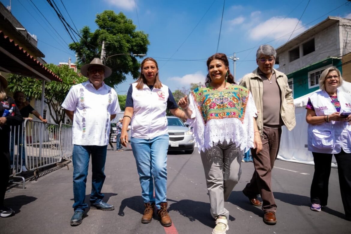 Destina Clara Brugada 18 mdp en apoyos para mil 343 familias afectadas por lluvias