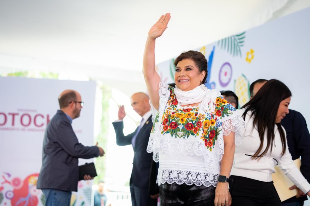 Inaugura Clara Brugada programa "OTOCH" para la rehabilitación de unidades habitacionales