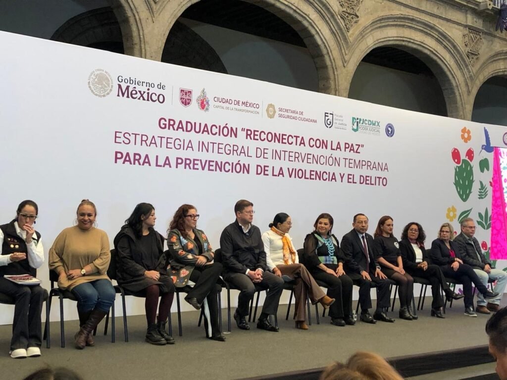 Celebran la Graduación de 93 jóvenes del programa “Reconecta con la Paz”
