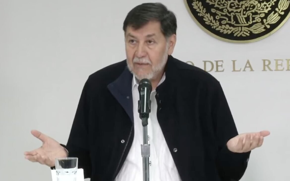 De petista a morenista: Fernández Noroña, el “socialista fifí” que pasó de la pobreza franciscana a las mansiones de lujo