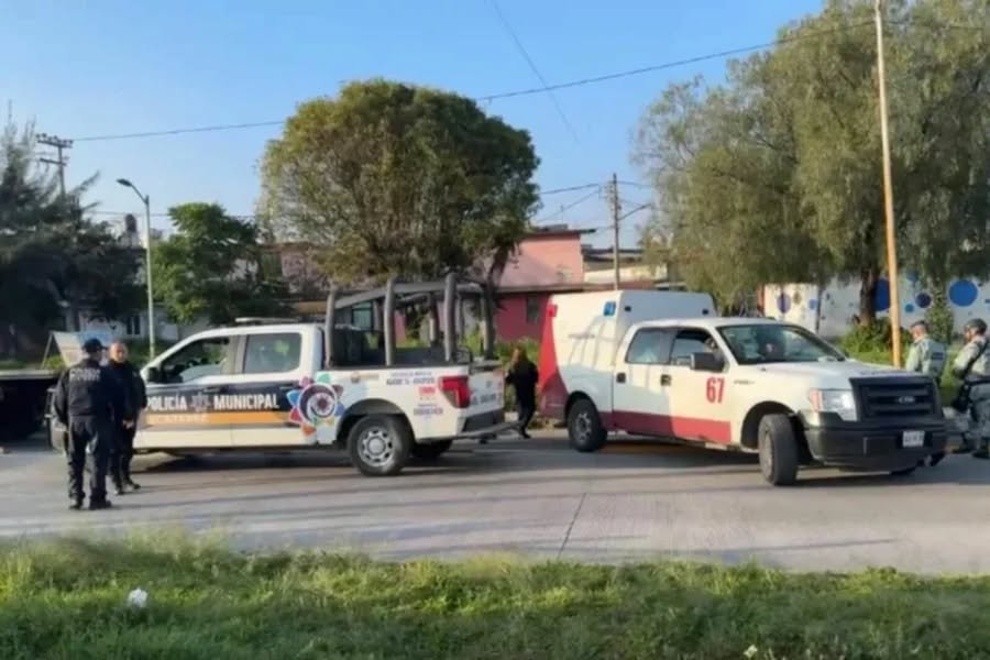 Asesinan a dos hombres junto al Mexibús en Ecatepec