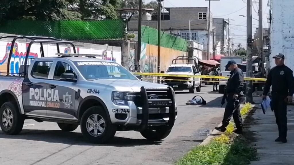 Matan a cuida carros en Chalco