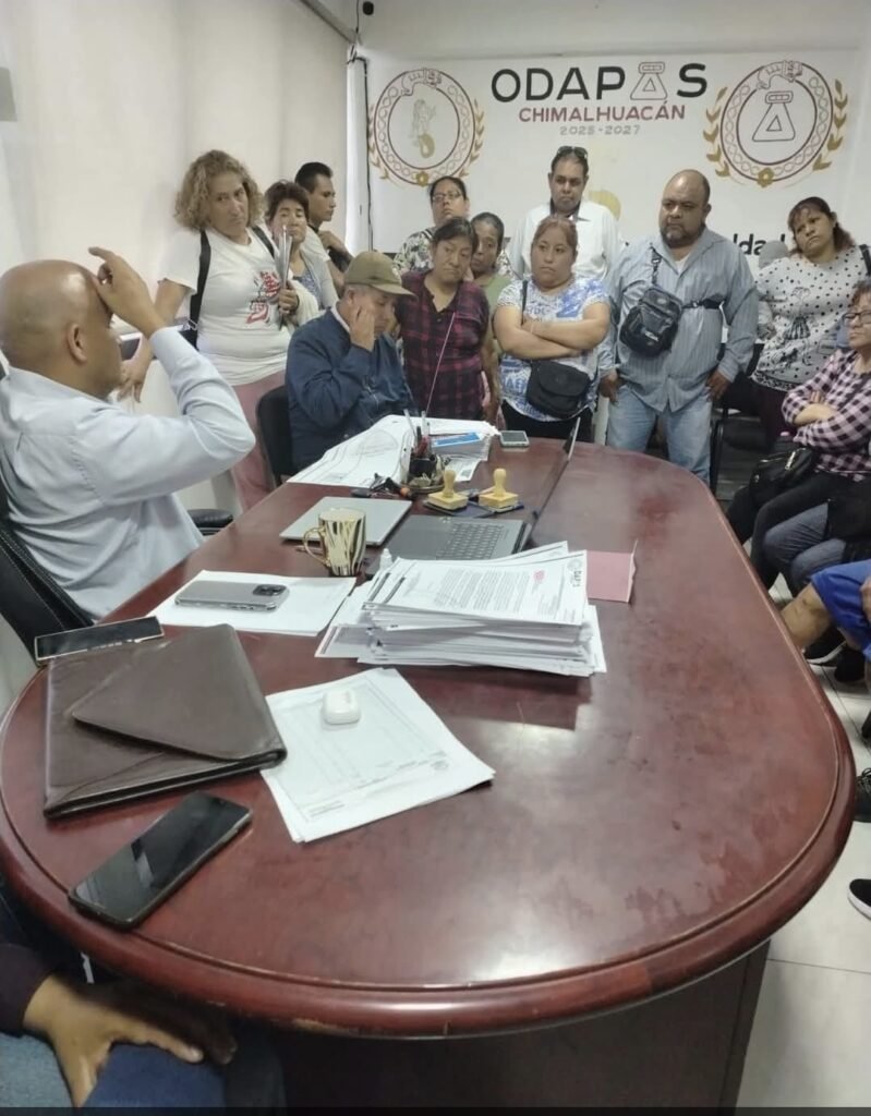 Vecinos de Acuitlapilco exigen restablecimiento de agua potable