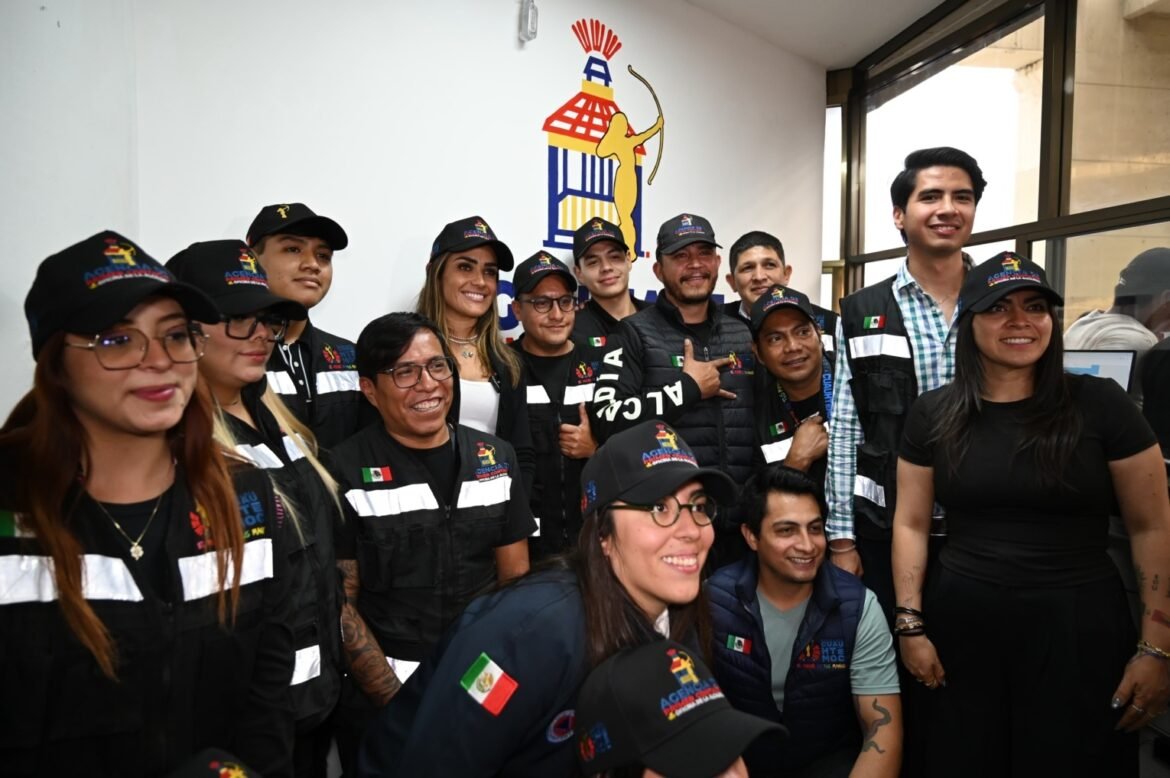 Inaugura Ale Rojo de la Vega módulo de la agencia de Primer Contacto