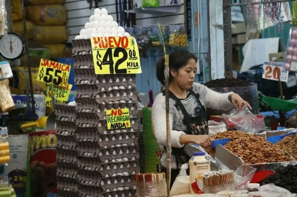 Actualiza INEGI Líneas de Pobreza para julio de 2025