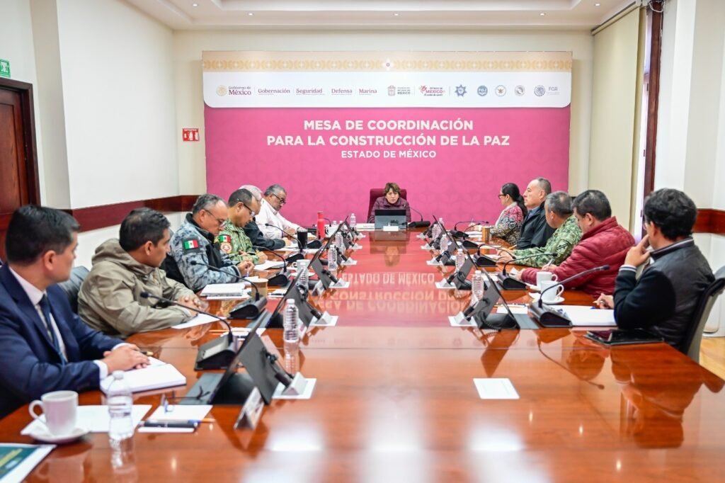 Continúa a la baja el robo de vehículos en el Estado de México